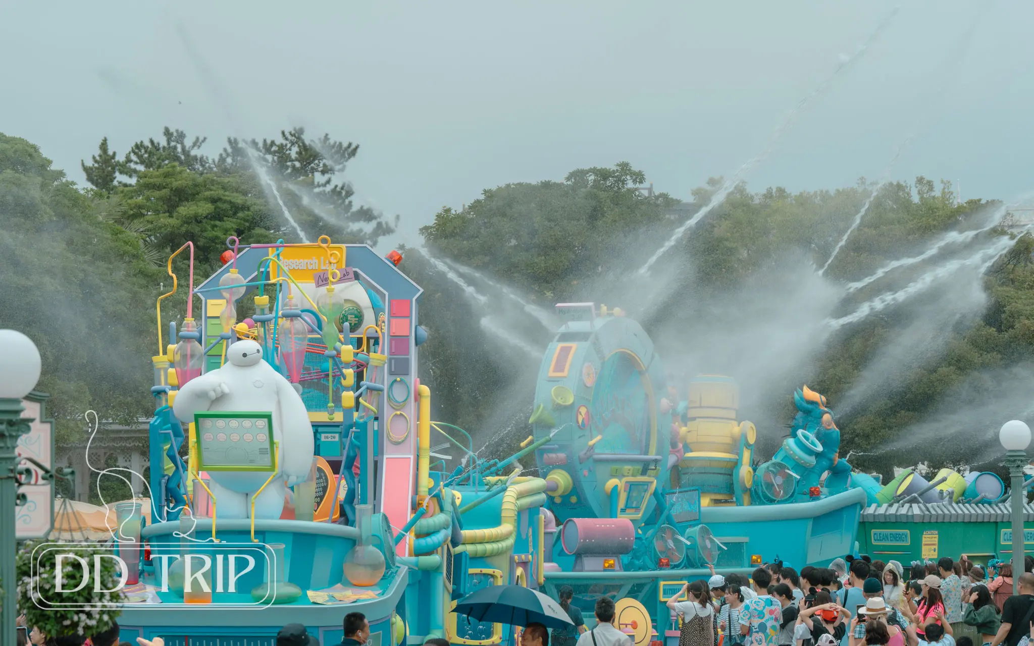 ディズニー2025夏チケット情報！1日でランドとシー両方入れる