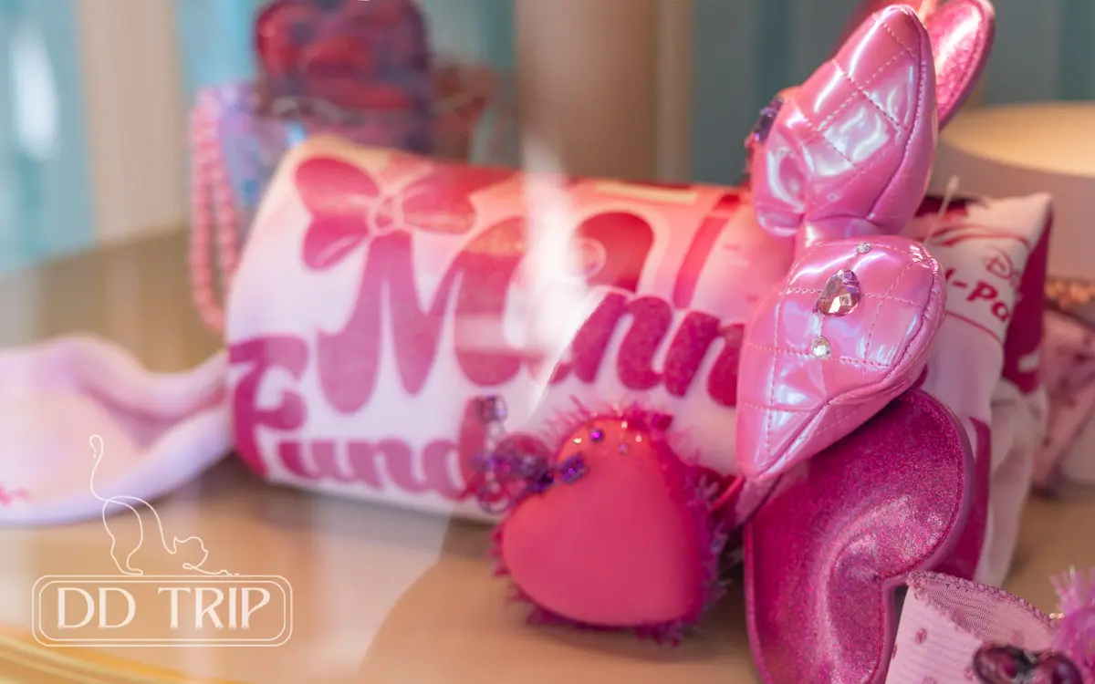 ミニーパルパルーザグッズ売り切れやばい？再販や予約販売ある？ | DD trip